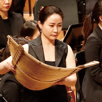 제11회 양악부문 이문희 곡 '소릿거리' 협연자 심선민(타악)